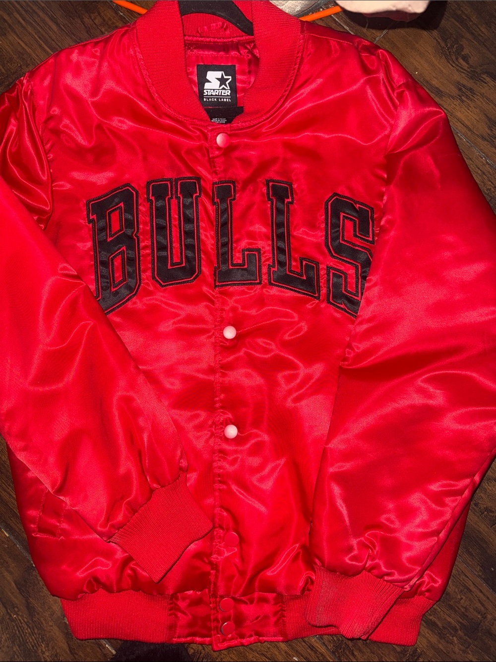 STARTER Red Chicago BULLS Satin Jacket with Black Lettering